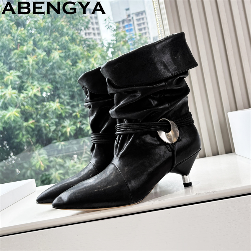Ethnic Fashion Week - Spitze Kitten-Heel-Stiefeletten für Damen aus hochwertigem