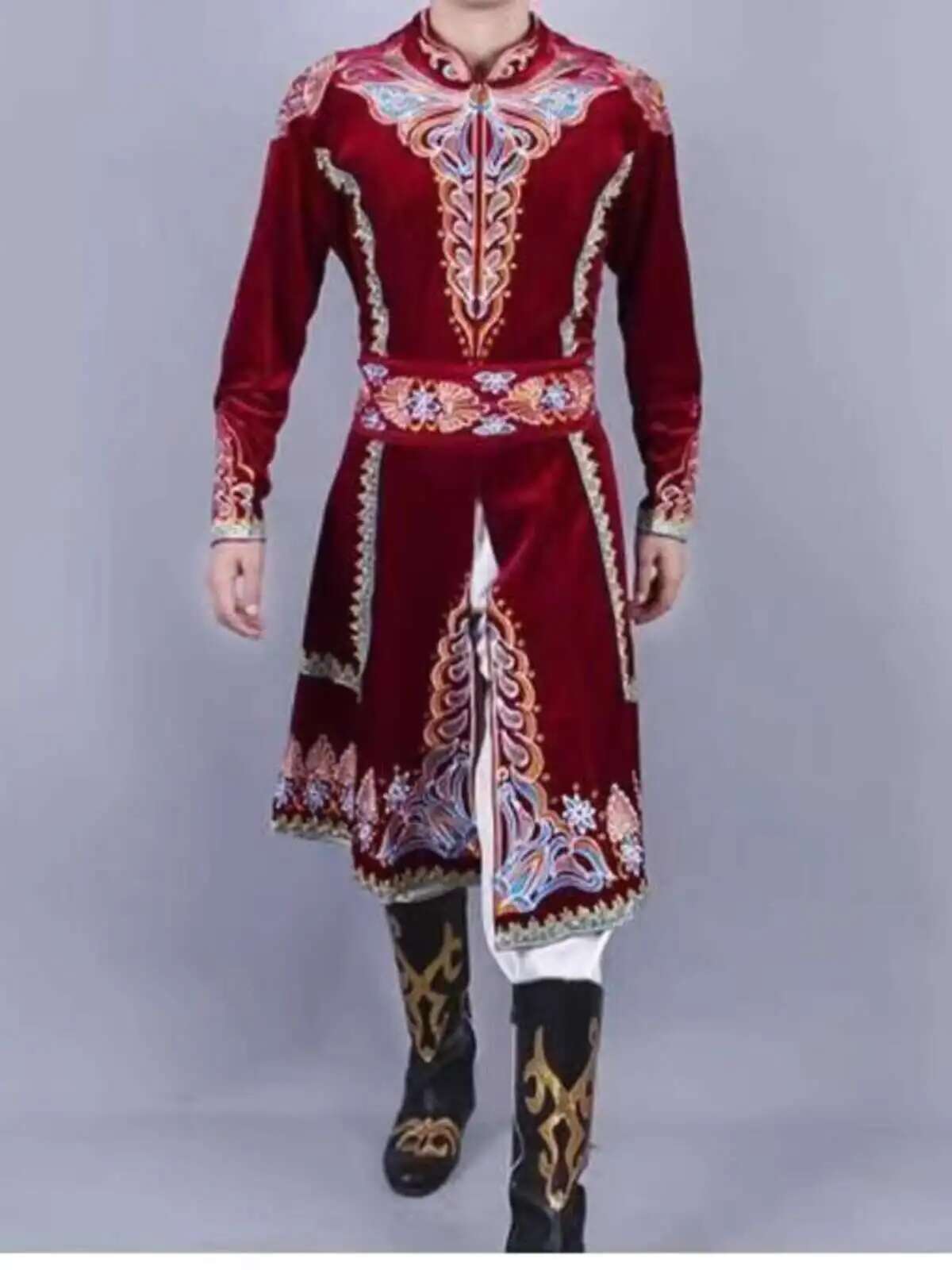 Ethnic Clothing & Online Fashion Store Khaadi Us - Neue Xinjiang-Tanzkleidung, geeignete Herrenbekleidung, hübscher Mantel,