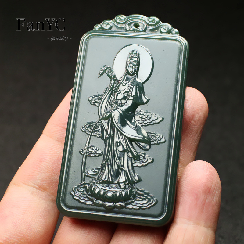 Ethnic Fashion For Men - Natürliche Hetian Jade Qingyu Guanyin Halskette