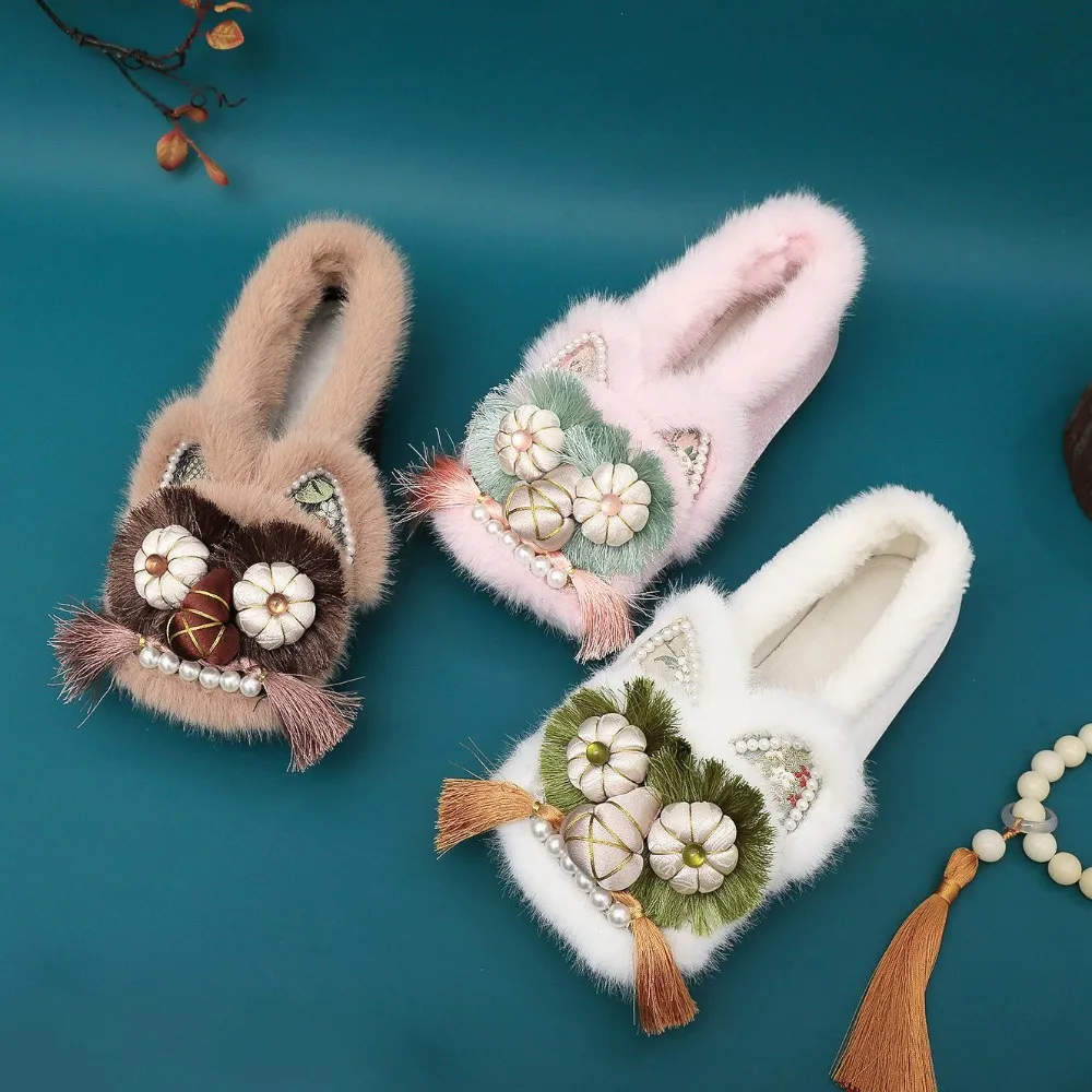 Winter Ethnic Fashion For Women - Mode Ethnischen Stil Tuch Schuhe Frau
