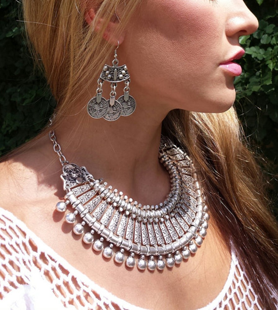 Ethnic Fashion Pakistan - Vintage silberne Strand münzen Choker Halskette
