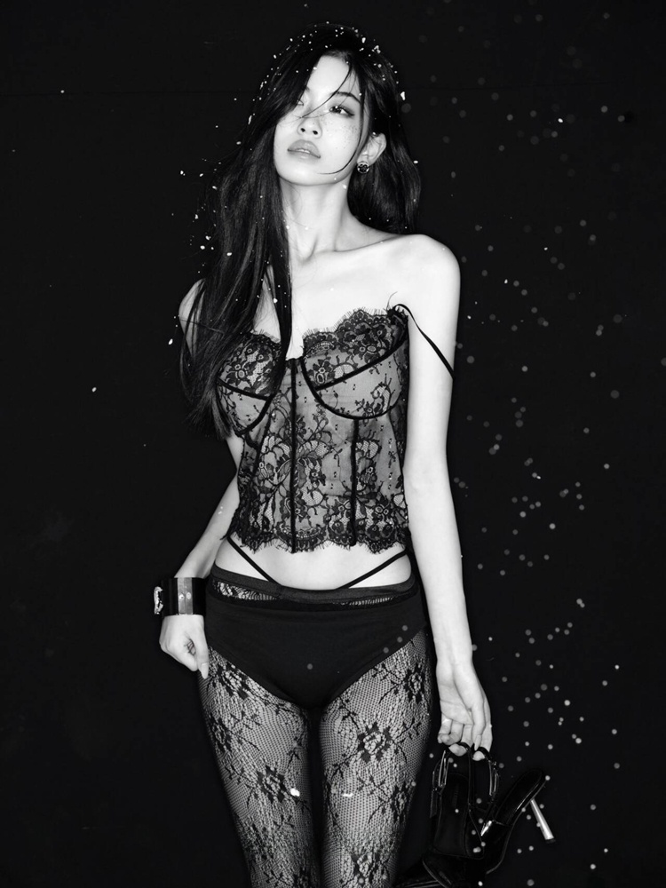Ethnic Fashion Photography - 2026 Neue Modische Schwarze Spitzen-Porträtkleidung Sinnliches