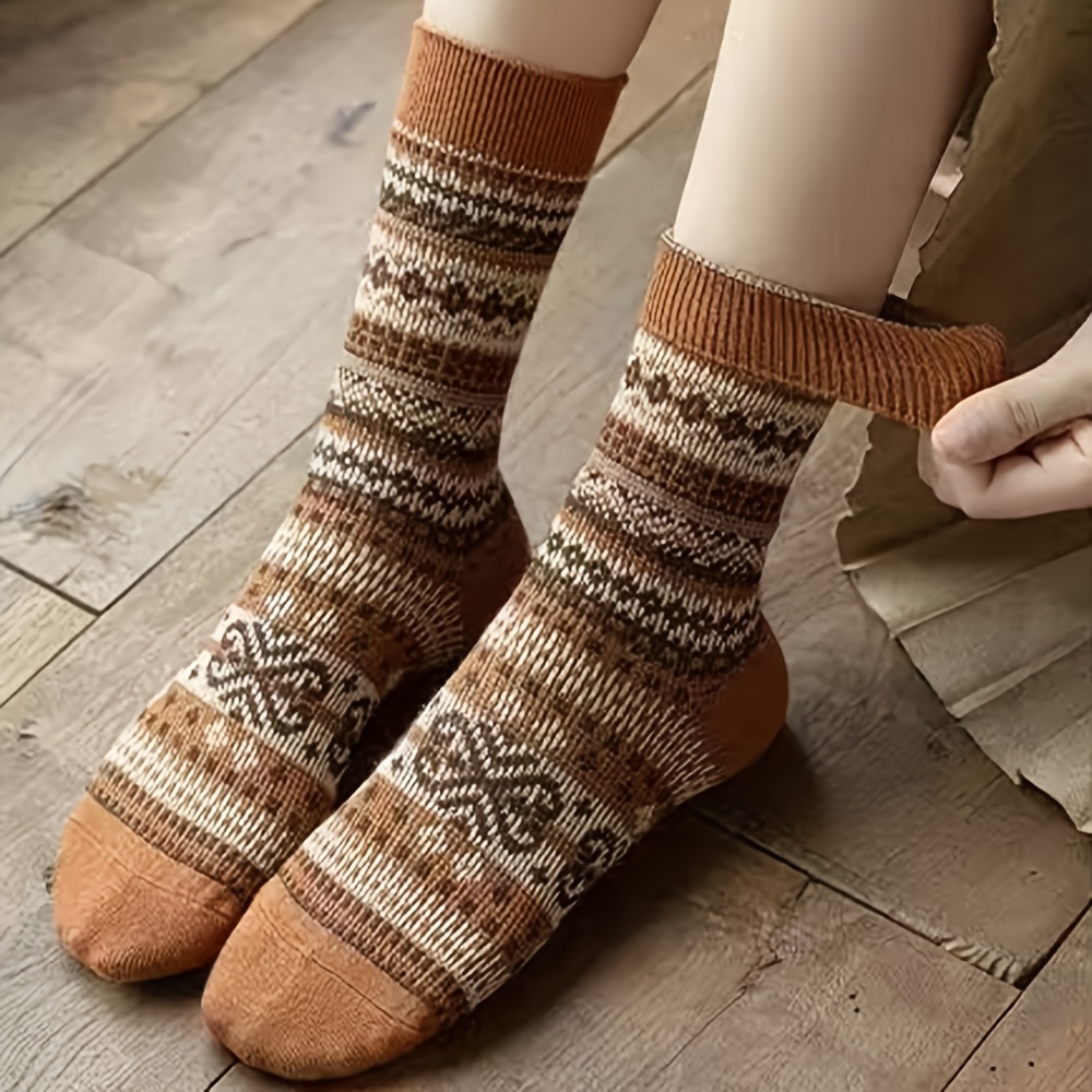 Retro-7-Farben-Socken in der M – Winter Ethnic Fashion For Women Bewertung und Preis
