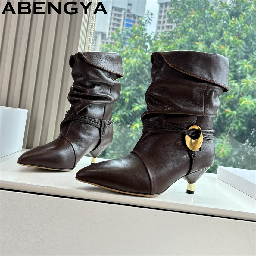Spitze Kitten-Heel-Stiefelette – Ethnic Fashion Week Bewertung und Preis