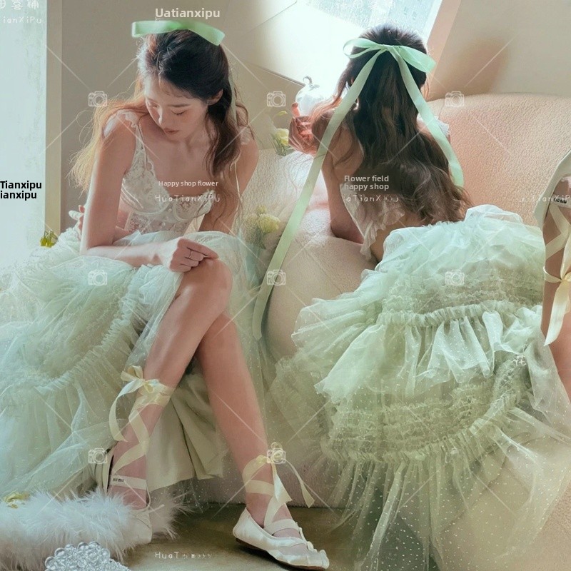 Süße Atmosphäre Frühlings-Foto – Ethnic Fashion Photography Bewertung und Preis