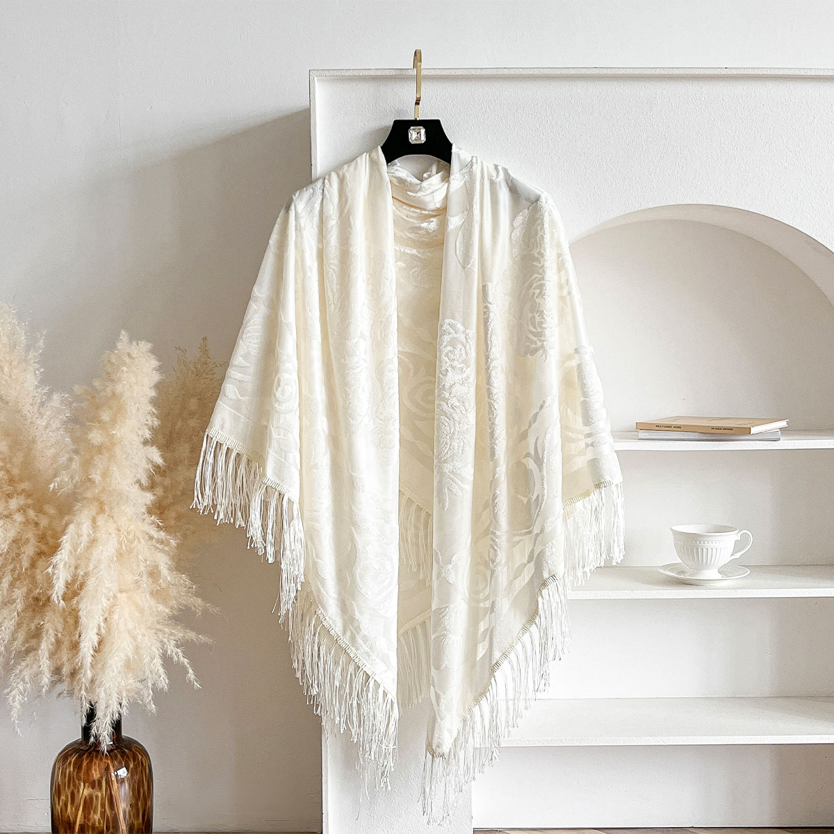 Retro Samt-Quastenschal mit Bl – Winter Ethnic Fashion For Women Bewertung und Preis